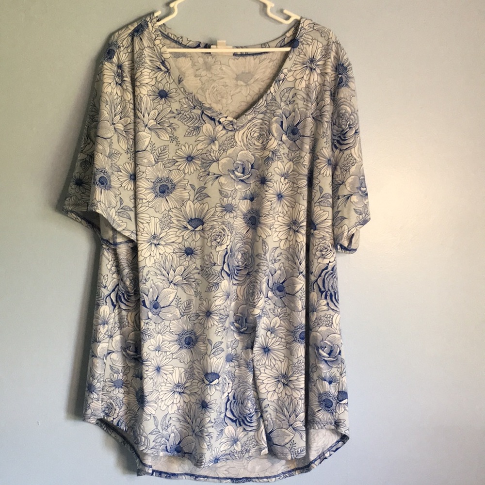 LuLaRoe Top